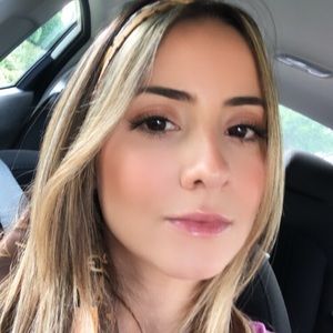 Meet your Posher, Marina